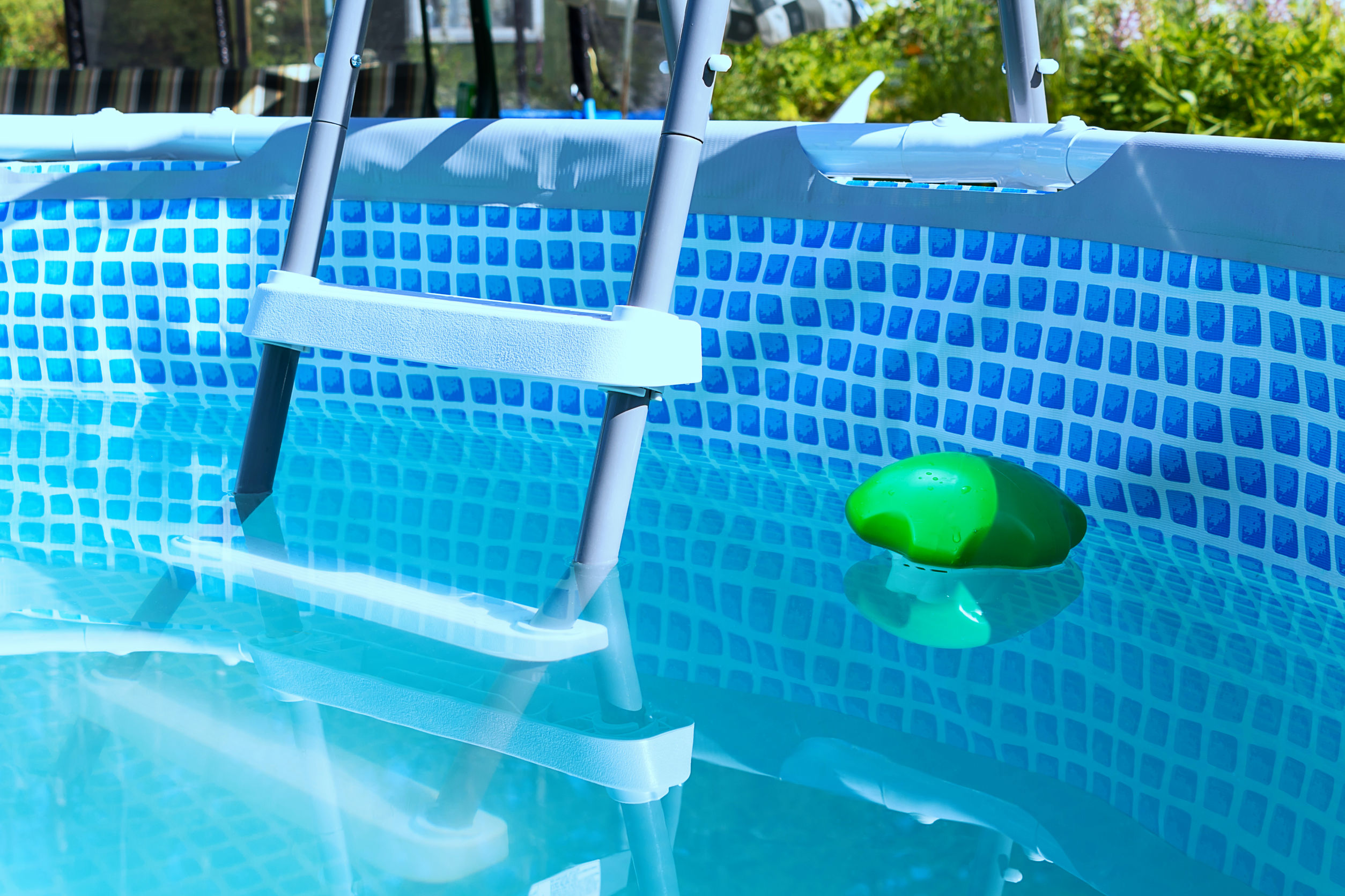 10 Tips para organizar la bolsa de la piscina o playa - Orden y Limpieza en  Casa